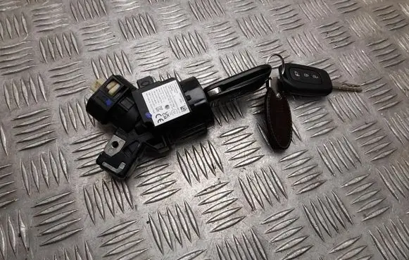 Renault Kangoo III Ignition lock 487004420R