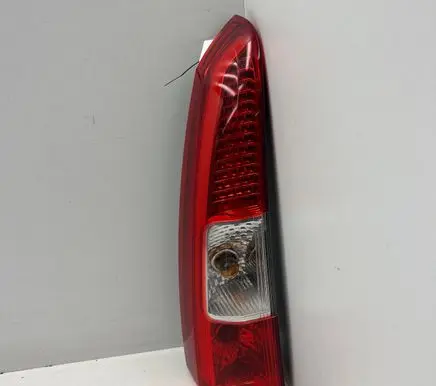 Volvo V70 Rear/tail lights 160985