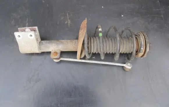 Citroen C4 II Front shock absorber with coil spring 7473