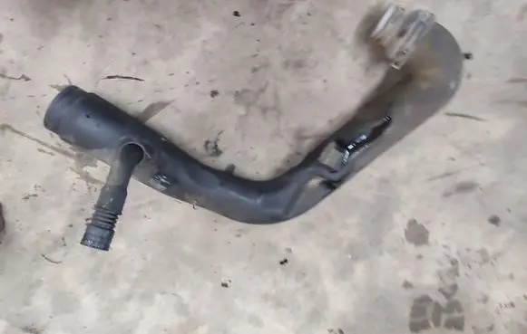 Volkswagen Golf V Intercooler hose/pipe 1K0129654AA