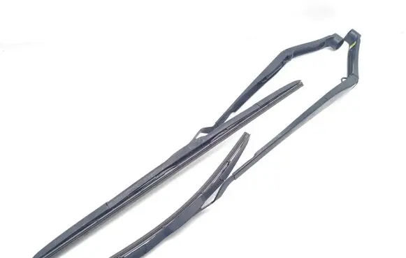 Skoda Superb B6 (3T) Front wiper blade arm