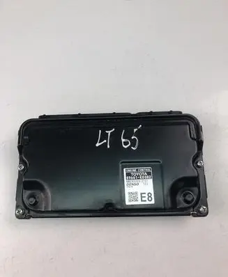 Toyota Yaris Engine control unit/module 89661K0082