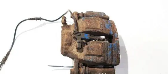 Mercedes-Benz C W203 Front brake caliper