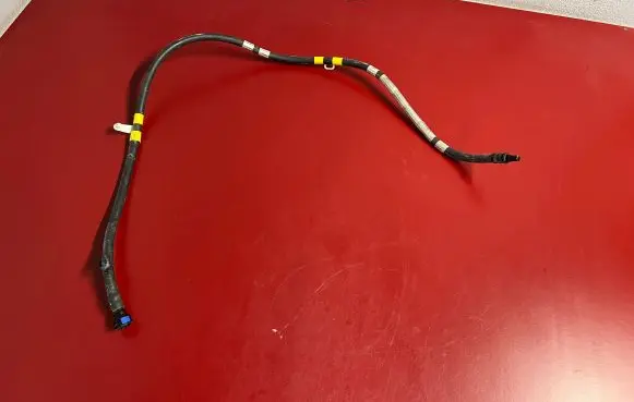 BMW iX Rear window washer fluid hose 