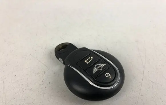 Mini One - Cooper F56 F55 Ignition key/card 9345896