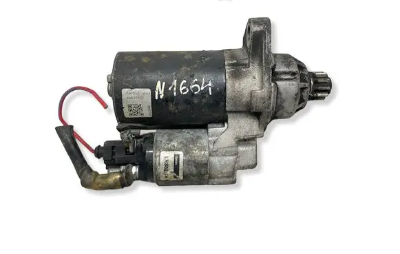 Volkswagen PASSAT B6 Starter motor BWA 190515 P0695572
