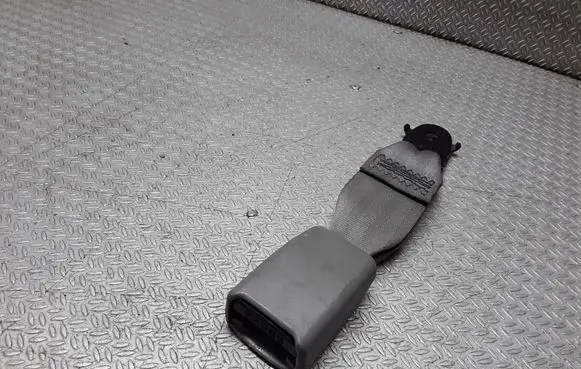 KIA Sorento Rear seatbelt buckle