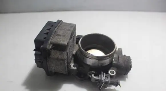 Peugeot 407 Engine shut-off valve 408239823003