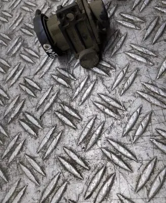 Valve vacuum
