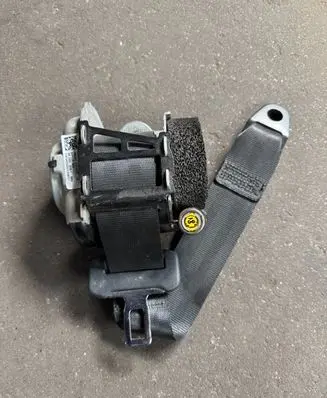Alfa Romeo Stelvio Rear seatbelt 01561244220