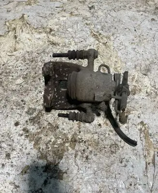 Rear brake caliper