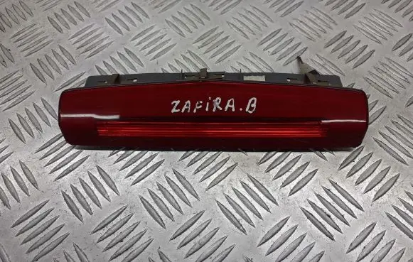 Opel Zafira B Third/center stoplight 13211587