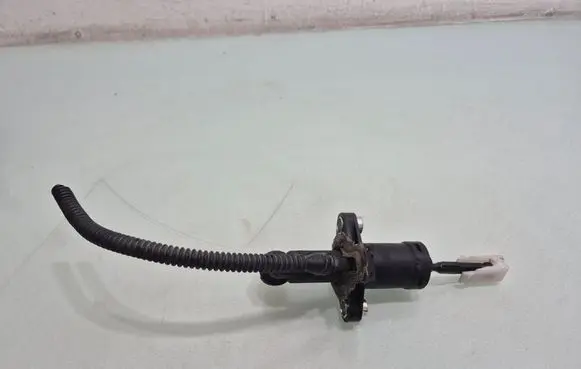 Skoda Fabia Mk2 (5J) Clutch master cylinder 6R0721388