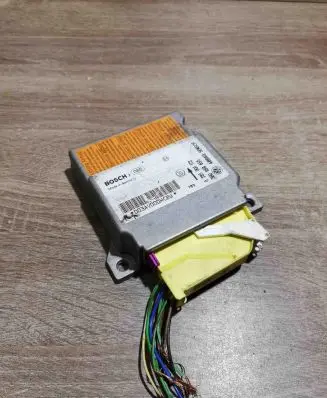 Volkswagen PASSAT B5 Airbag control unit/module 0285001173 3B0959655