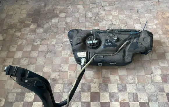 Citroen C4 Cactus Fuel tank 9674466680