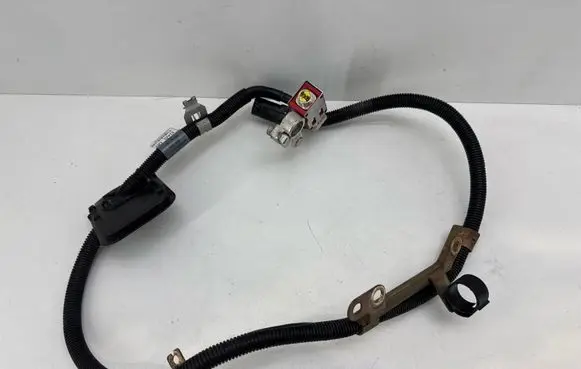 Mercedes-Benz C W204 Positive cable (battery) A6511590146