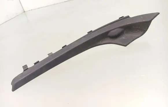 Nissan Note (E12) Fender end trim 668953VV0A