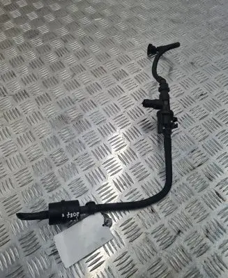 Brake vacuum hose/pipe