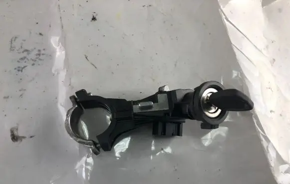 Fiat Punto Evo Ignition lock 61146900 6526 505186290