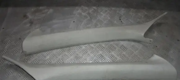 Volvo V40 (B) pillar trim (bottom) 31102346