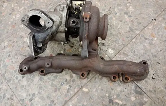 Volkswagen Scirocco Supercharger 04L253019P