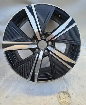Peugeot 308 R16 alloy rim 9835058180