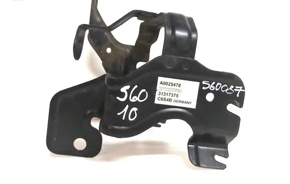 Volvo S60 Power steering pump mounting bracket 31317375