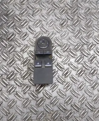 Opel Zafira B Electric window control switch