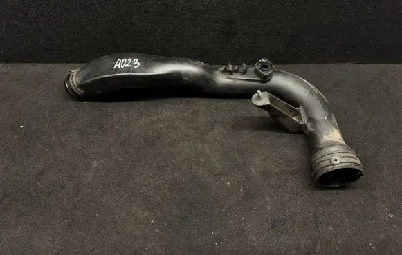 Audi A6 S6 C5 4B Intercooler hose/pipe 3B0145762B