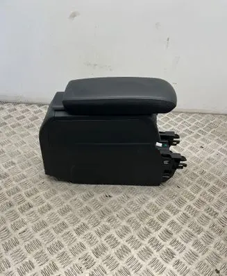 DS Automobiles 3 Crossback Armrest 9825563380 9823154280 9823153580