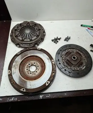 Peugeot 207 Clutch set kit 324038910