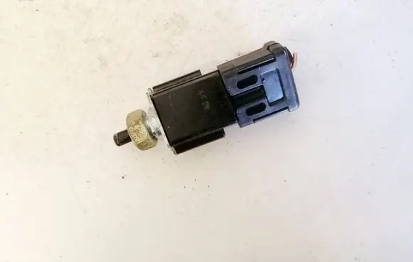 Volkswagen II LT Brake pedal sensor switch 0045451814 03805930
