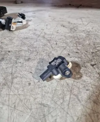 Audi A6 S6 C7 4G Airbag deployment crash/impact sensor 4H0955557