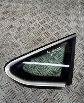 Seat Alhambra (Mk2) Front triangle window/glass 7N0845411C