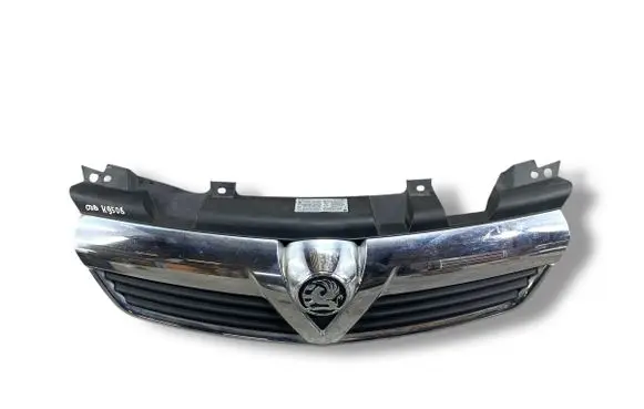 Opel Zafira B Front bumper upper radiator grill 13157590 321228108