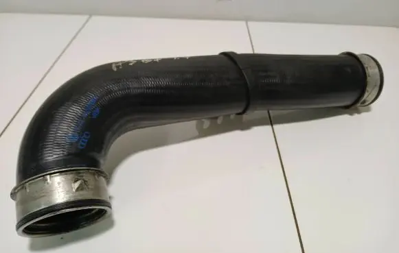 Audi A3 S3 8P Intercooler hose/pipe 1K0145838