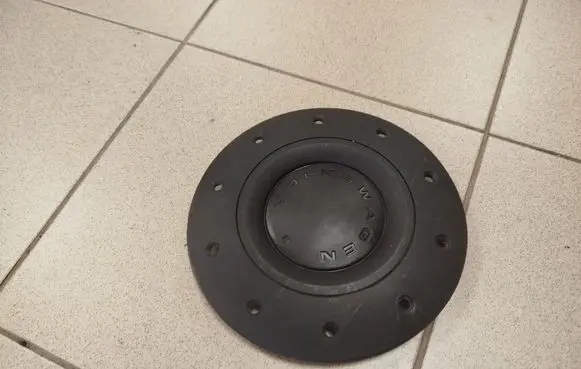Original wheel cap