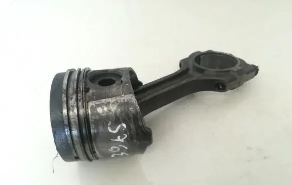 Renault Espace III Piston with connecting rod