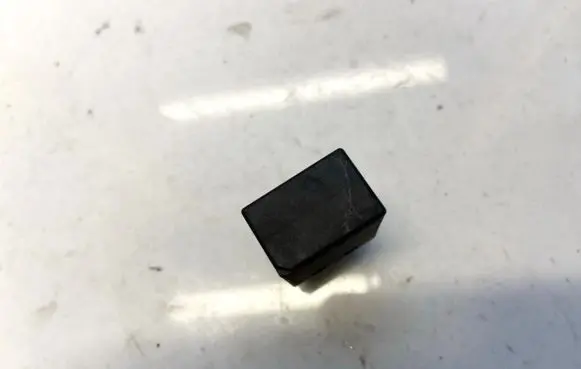 Volvo V70 Other relay 9441161