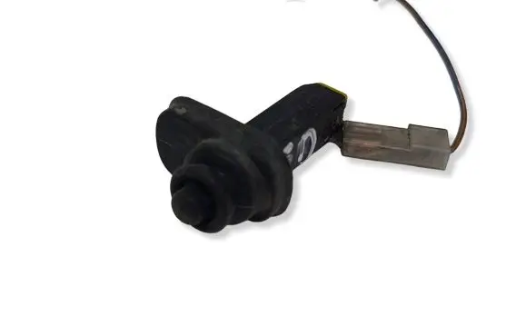 Audi A6 S6 C4 4A Front door sensor 893947561B
