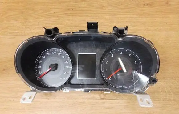 Mitsubishi Lancer X Speedometer (instrument cluster) 769166220