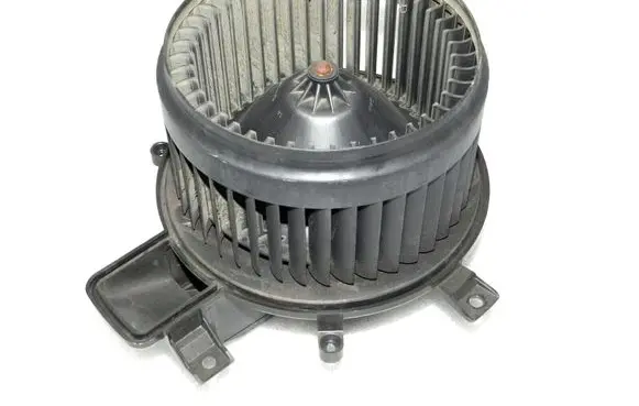 Lancia Thema Heater fan/blower K68037308AA 68037308AA