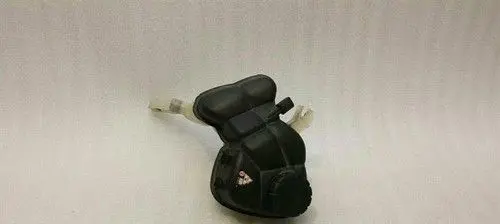 Mercedes-Benz S W221 Coolant expansion tank/reservoir cap A2215000349