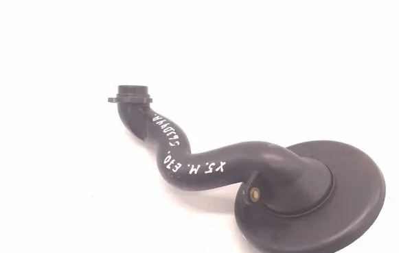 BMW X5M E70 Oil fill pipe 7588548
