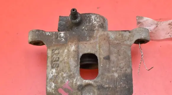 Mitsubishi Outlander Rear brake caliper