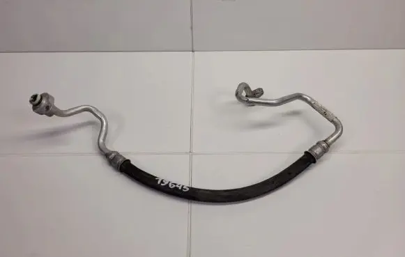 Jaguar E-Pace Air conditioning (A/C) pipe/hose GJ32-19N601-BA