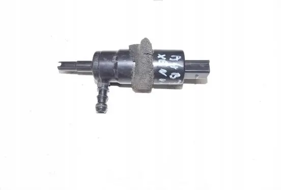 Audi A4 S4 B7 8E 8H Windscreen/windshield washer pump 3B7955681