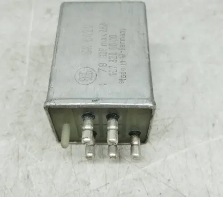 Mercedes-Benz 200 300 W123 Other relay 1078200010 A1078200010