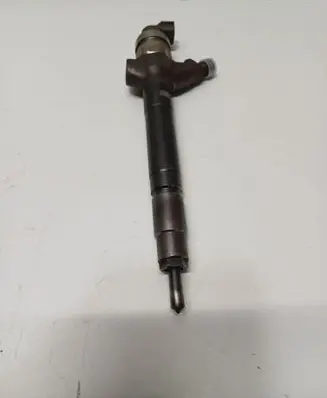 Fuel injector