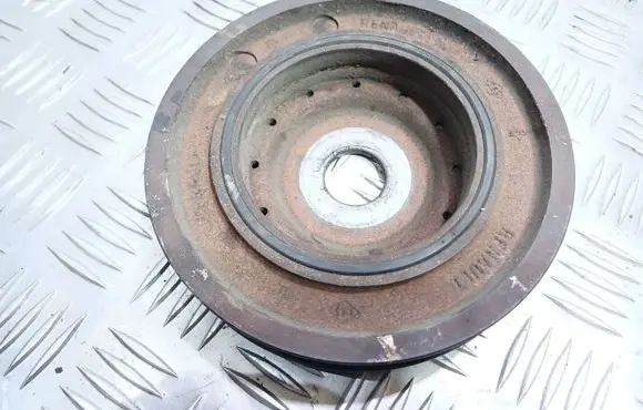 Renault Megane II Crankshaft pulley